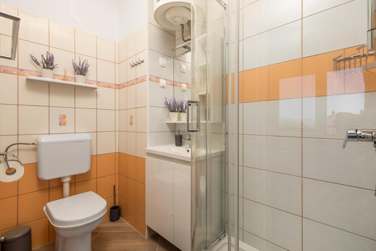 My Way Room, Parking, Sea View, Terrace Rijeka Exterior photo