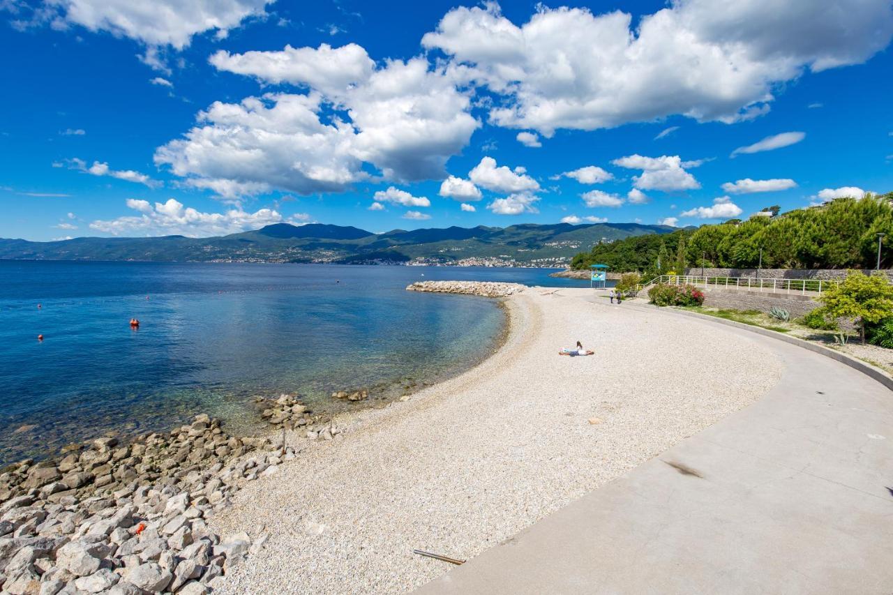 My Way Room, Parking, Sea View, Terrace Rijeka Exterior photo